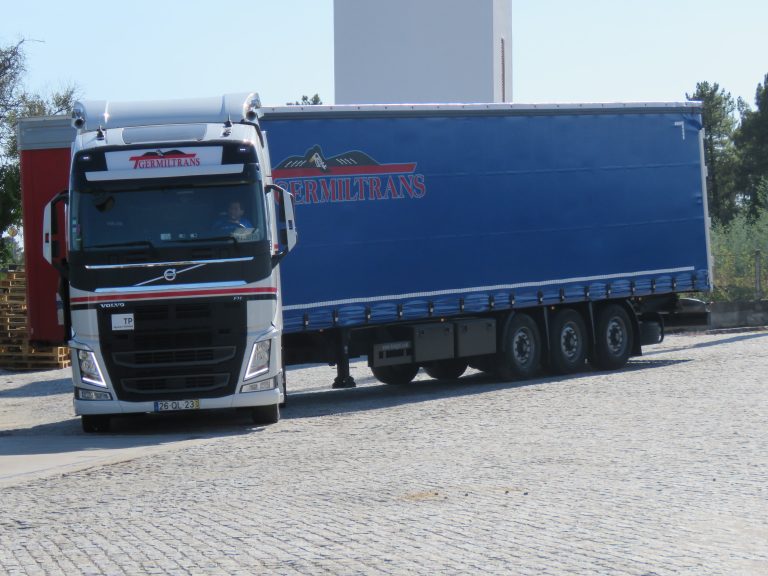 Camião Germiltrans
